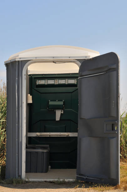 Best Temporary restroom rental  in Oakland, MD
